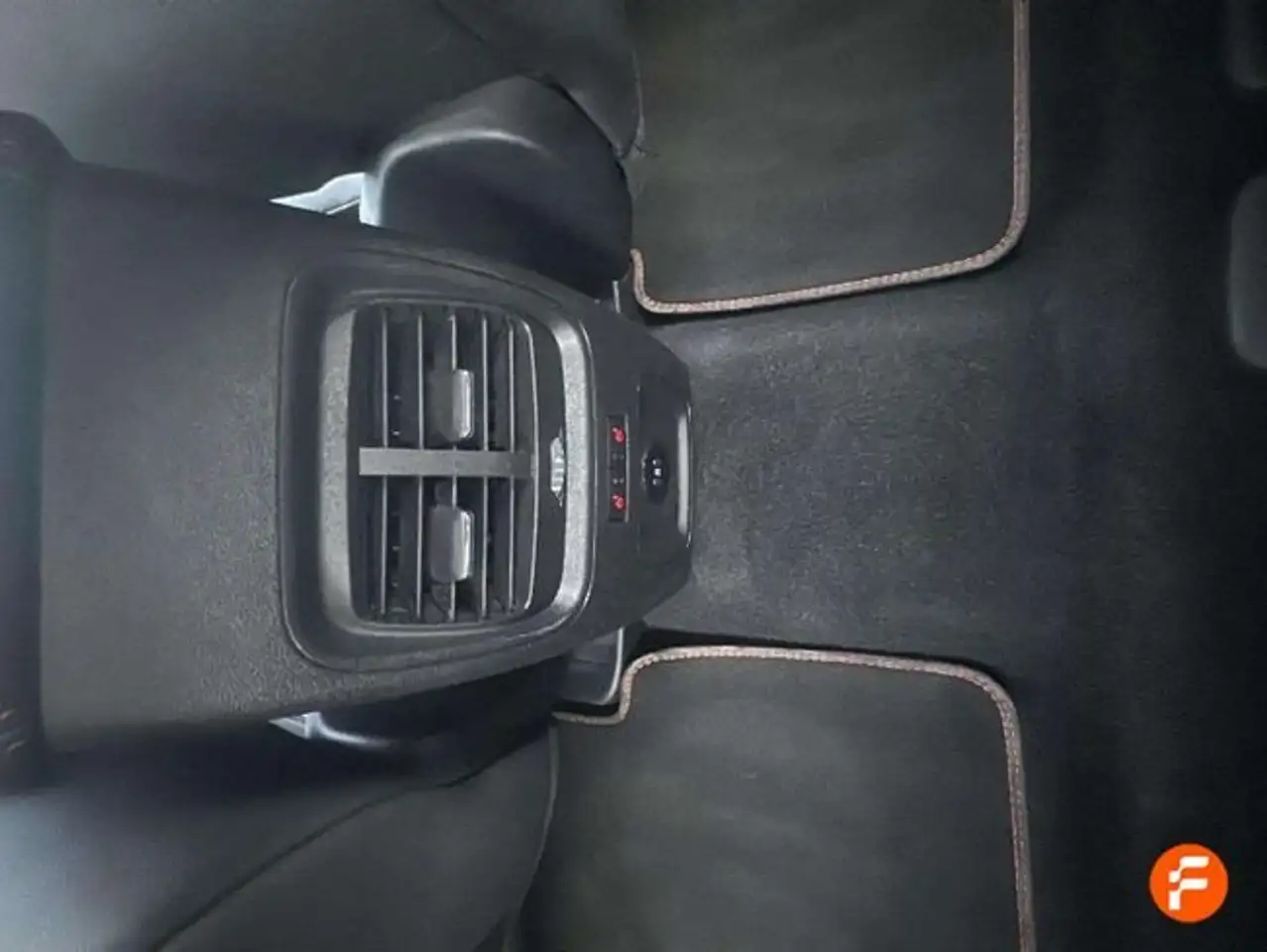 Ford Kuga 2.5 Duratec PHEV ST-Line 4x2 — Galerie du véhicule 21