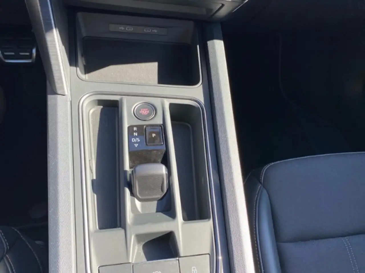 CUPRA Formentor Cupra VZ 2.0 TSI DSG Totwinkelass./ AHK elektr. kl — معرض صور السيارة 18
