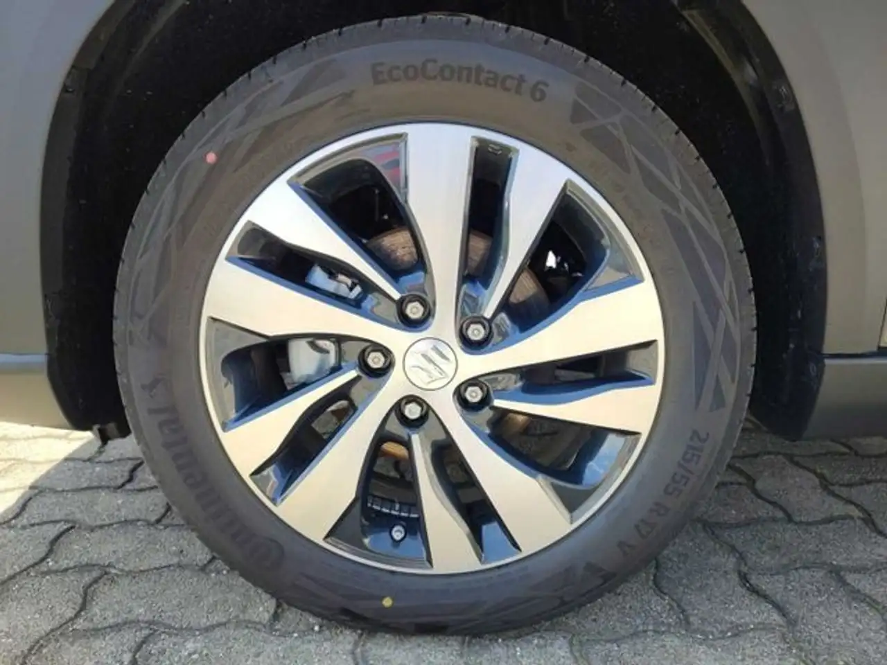 Suzuki SX4 S-Cross Comfort+ Allgrip 4x4 Automatik 1.5. Dualjet — معرض صور السيارة 15