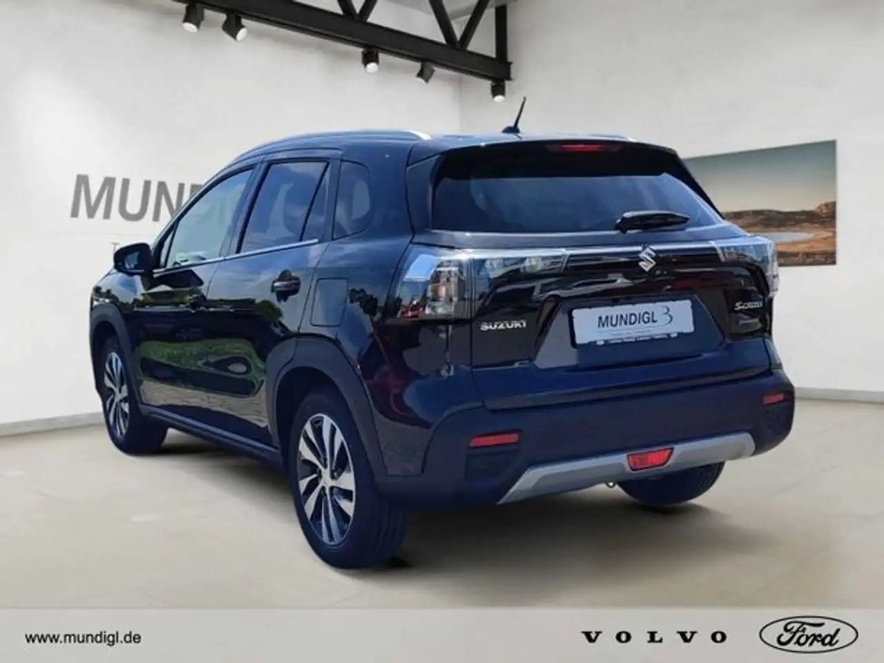 Suzuki SX4 S-Cross Comfort+ Allgrip 4x4 Automatik 1.5. Dualjet — معرض صور السيارة 4