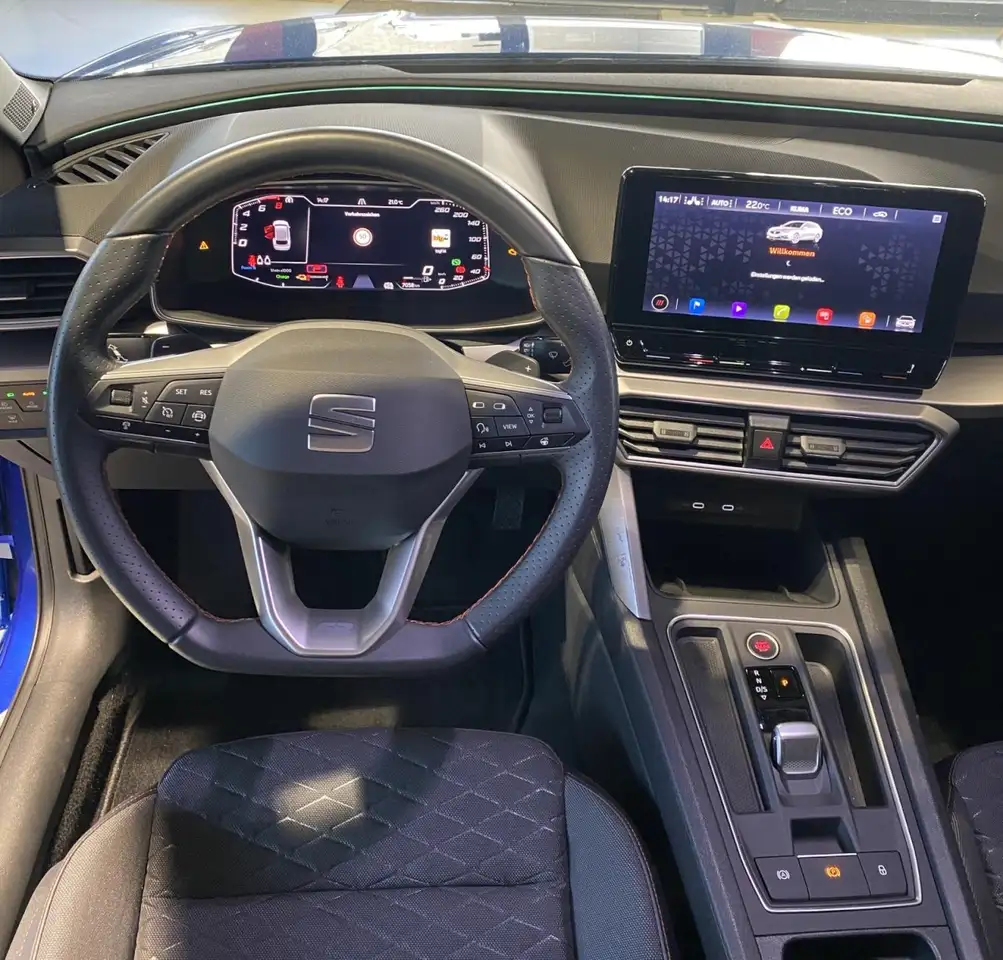 SEAT Leon Sportstourer FR Klima Rückfahrkamera Sitzheizung — معرض صور السيارة 8