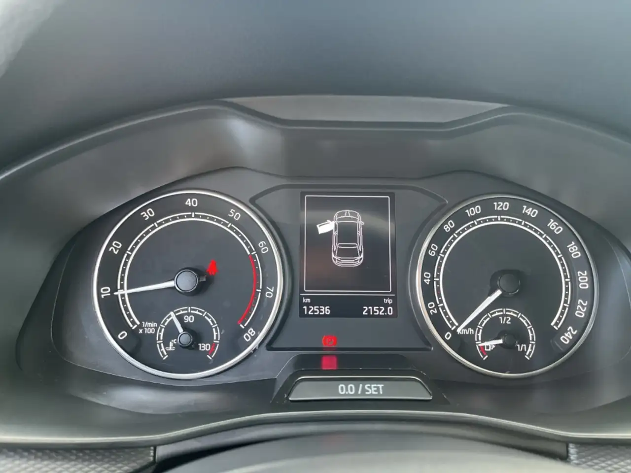 Skoda Scala Selection 1.0 TSI+Alufelgen+Klimaautomatik+Sitzhei — معرض صور السيارة 9