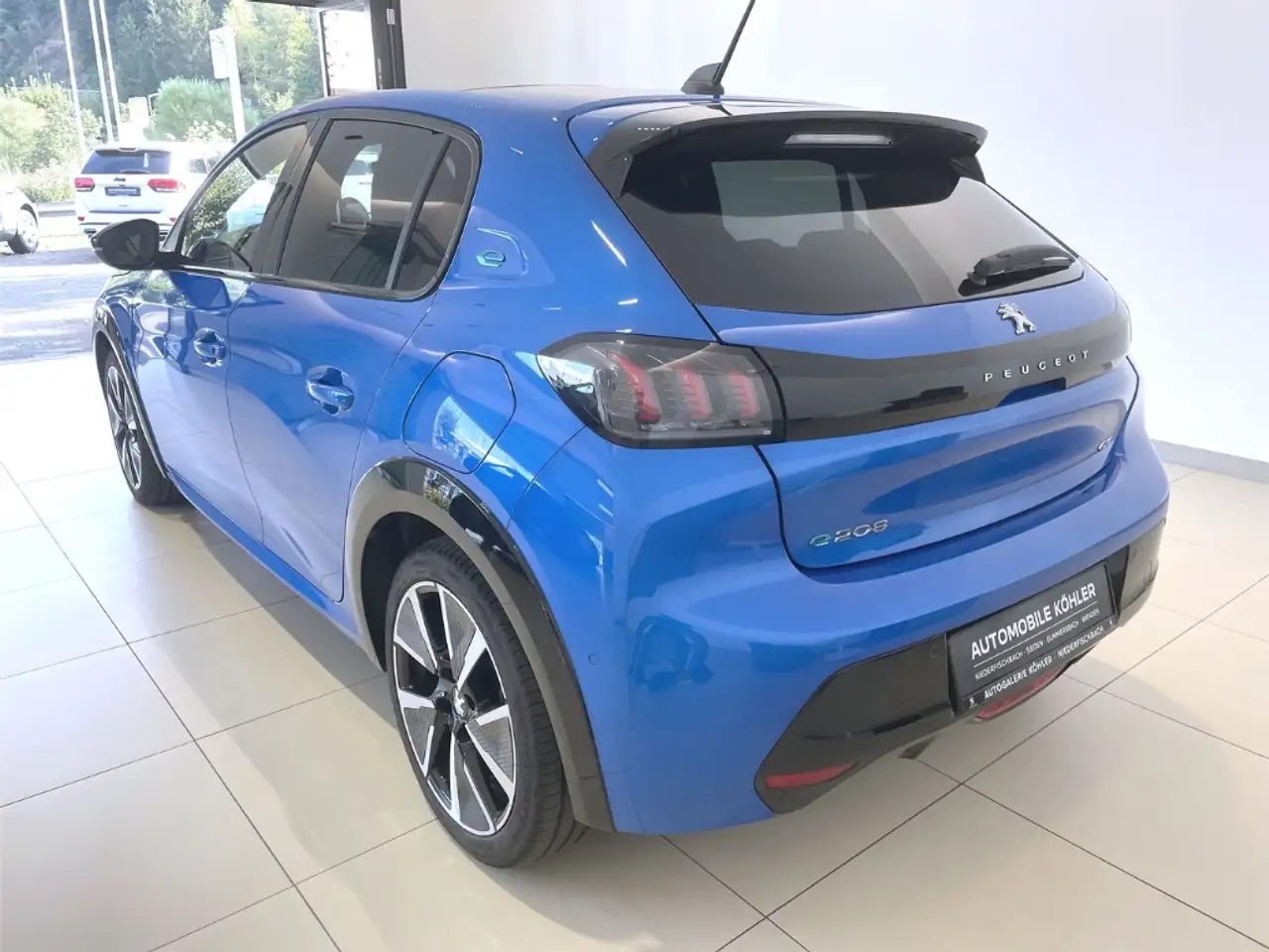 Peugeot 208 e GT 156 Pano ACC Nav 11KW-LADER Sitzheizung — Galerie du véhicule 3