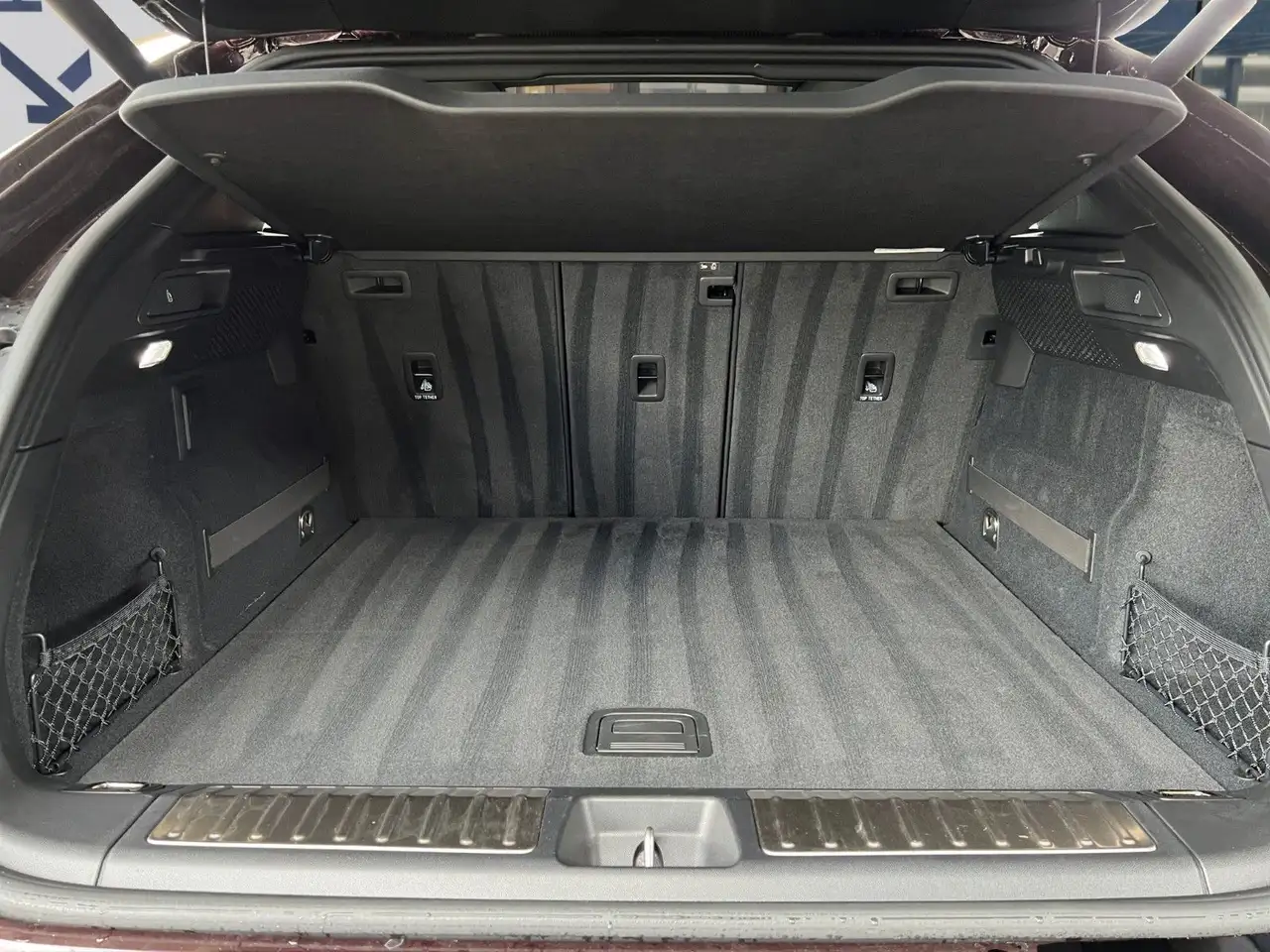 Porsche Macan Electric 4 Vollleder · 14Wege · 22" Alu — Galerie du véhicule 22