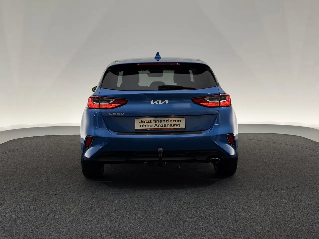Kia Ceed / cee'd Ceed 1.5 T-GDI DCT*SPIRIT*LED-AHK-JBL-APPLE-ACC — Vehicle gallery 6