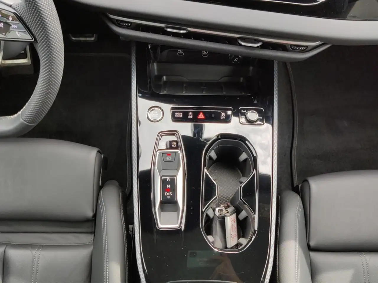 Audi A5 Avant TFSI S-tronic S-Line LED*NAV*SHZ*ACC*PARK... — Galerie du véhicule 19