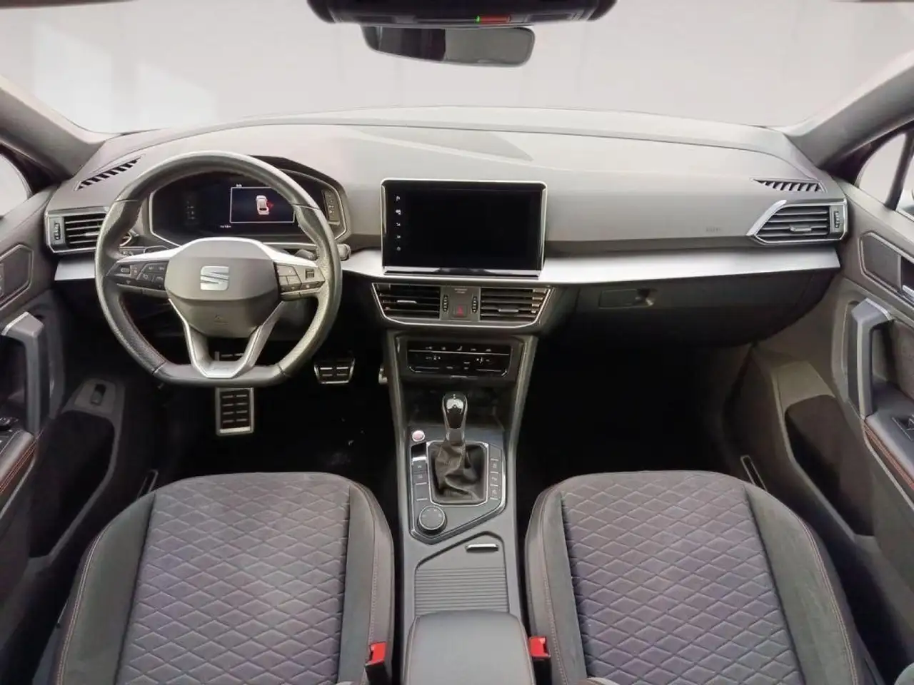 SEAT Tarraco 1.5 TSI 110kW St&Sp FR Edition DSG — معرض صور السيارة 4