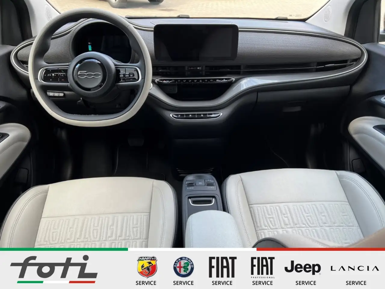 Fiat 500e La Prima by Bocelli 42kWh 118PS Leder Navi — Galería del vehículo 14