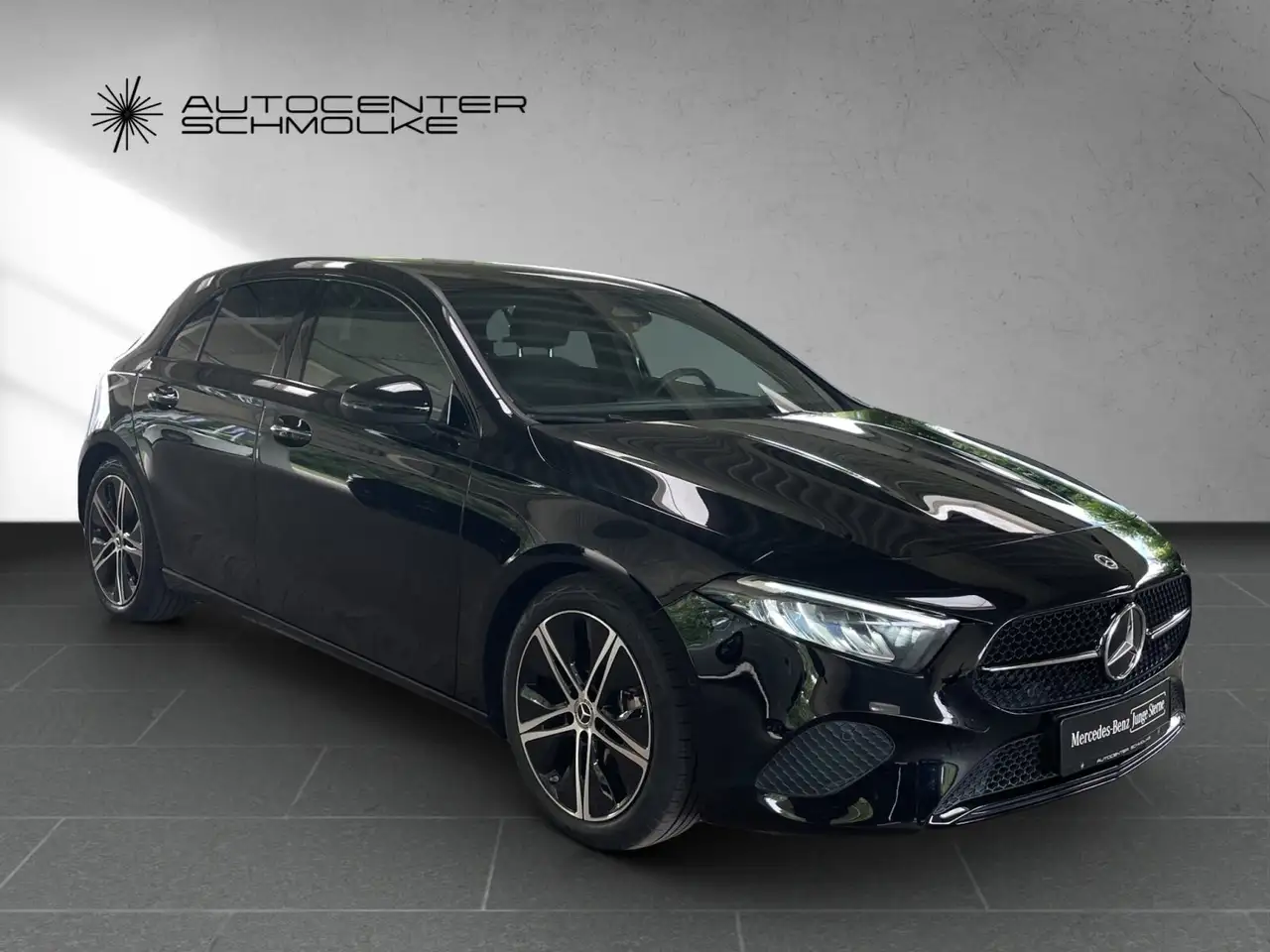 Mercedes-Benz A 180 A 180 Advanced+ AHK*DISTRO*AMBIENTE*LED*CARPLAY* — Galería del vehículo 8