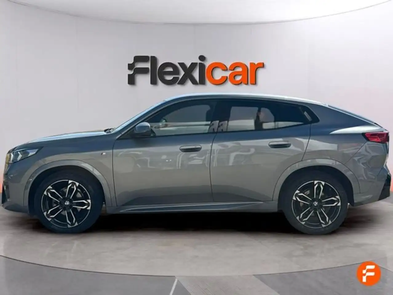 BMW X2 sDrive 18dA — Galerie du véhicule 4