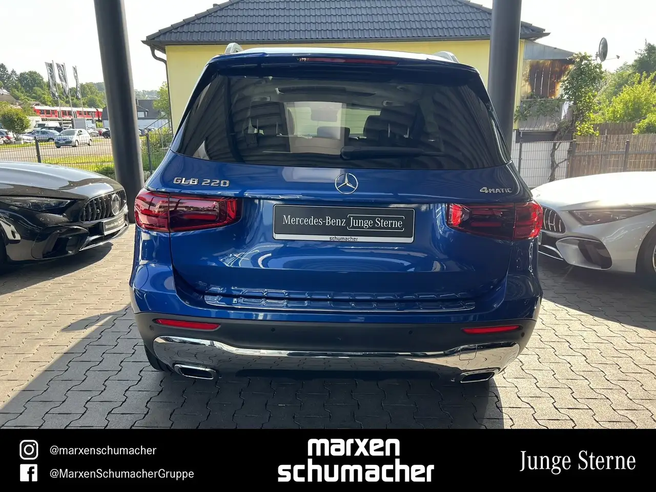 Mercedes-Benz GLB 220 GLB 220 4M Prog. Adv Pano+Winter+Kamera+LED+MY24 — Vehicle gallery 5