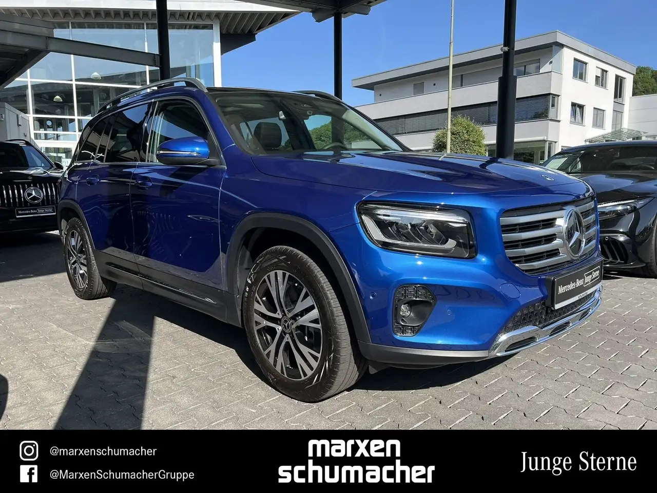 Mercedes-Benz GLB 220 GLB 220 4M Prog. Adv Pano+Winter+Kamera+LED+MY24 — Vehicle gallery 3