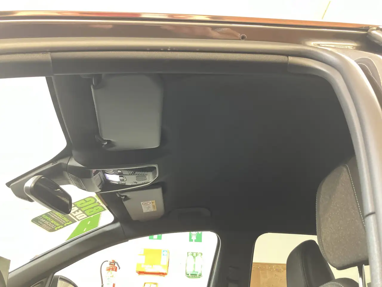 Peugeot 3008 1.2 PureTech 130 Allure Pack ACC*Klima*Navi — Galería del vehículo 15