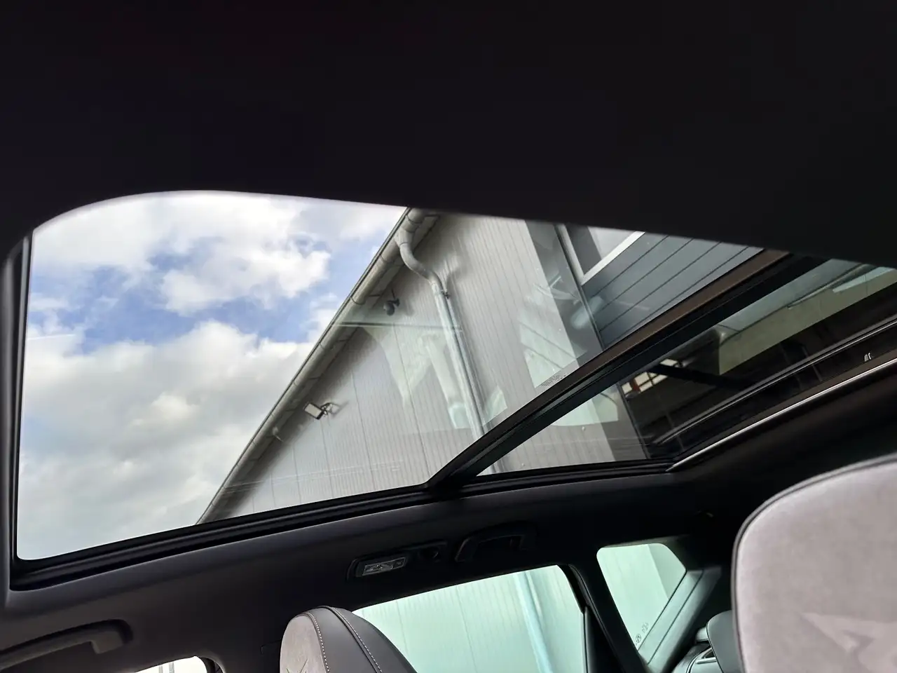 CUPRA Ateca 2.0 TSI 4Drive Tribe Edition NAV+LED+PANO+19ZOLL — معرض صور السيارة 12