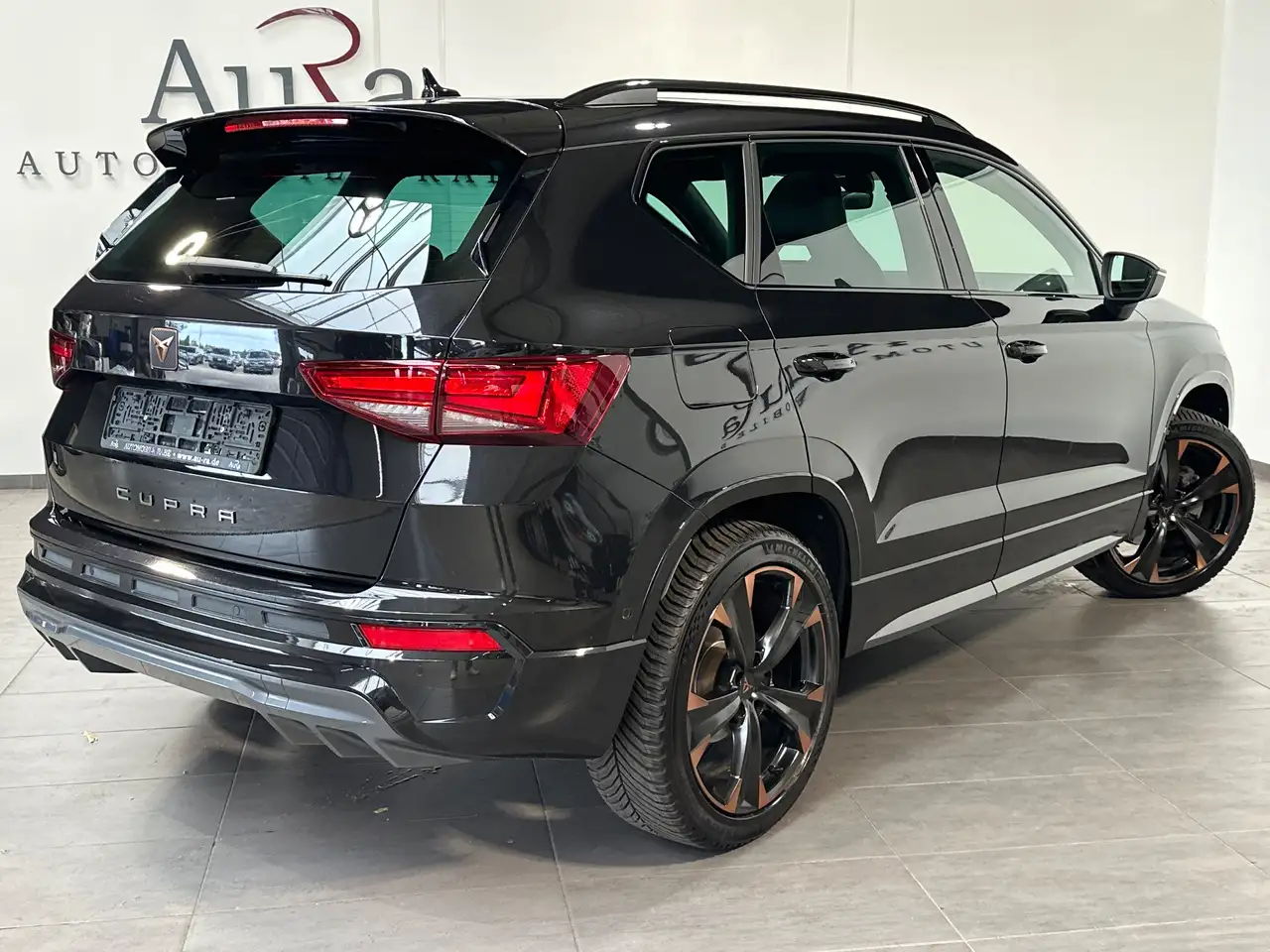 CUPRA Ateca 2.0 TSI 4Drive Tribe Edition NAV+LED+PANO+19ZOLL — معرض صور السيارة 4