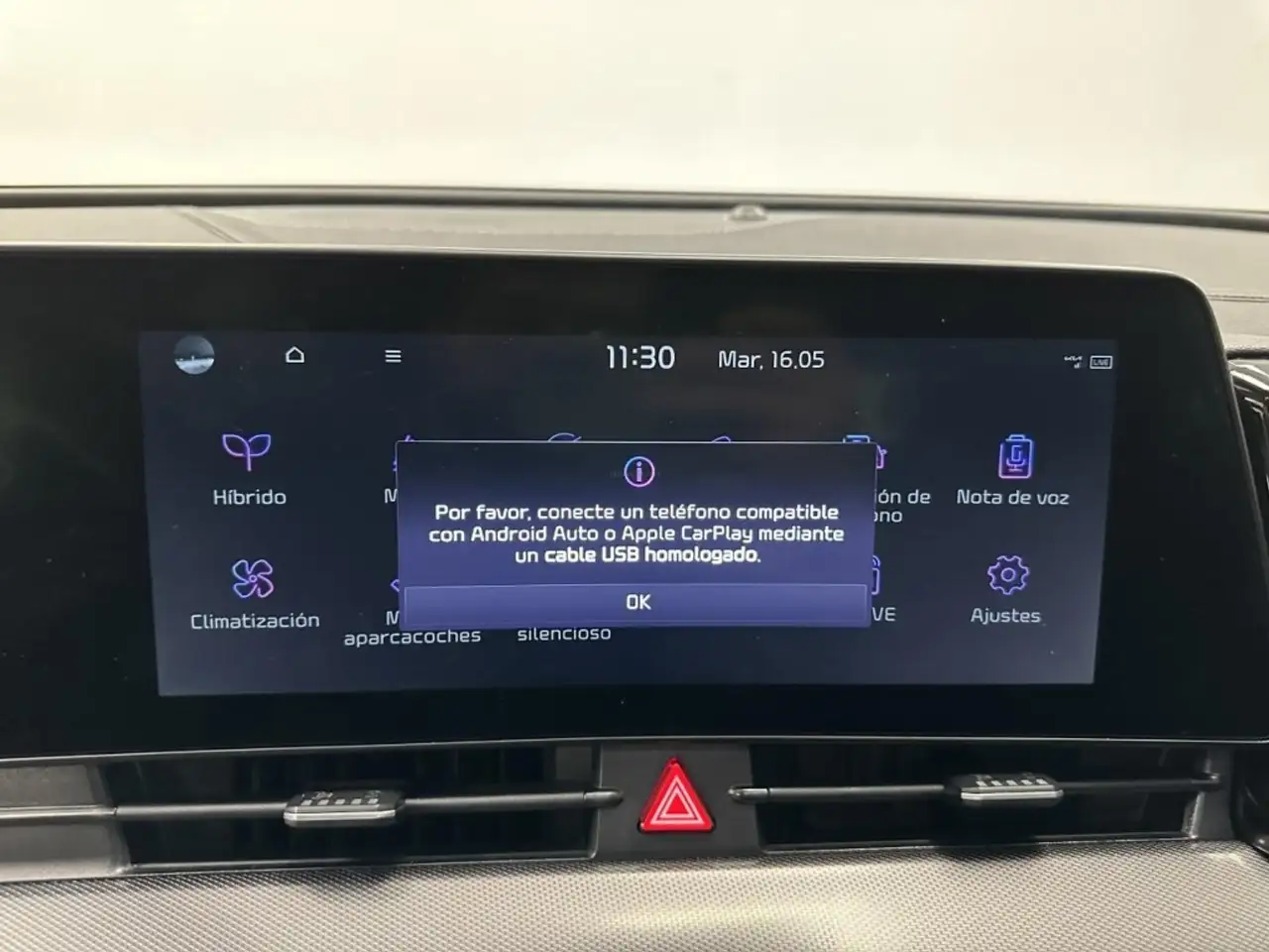 Kia Sportage 1.6 T-GDi PHEV Tech 4x4 252 — Galería del vehículo 16