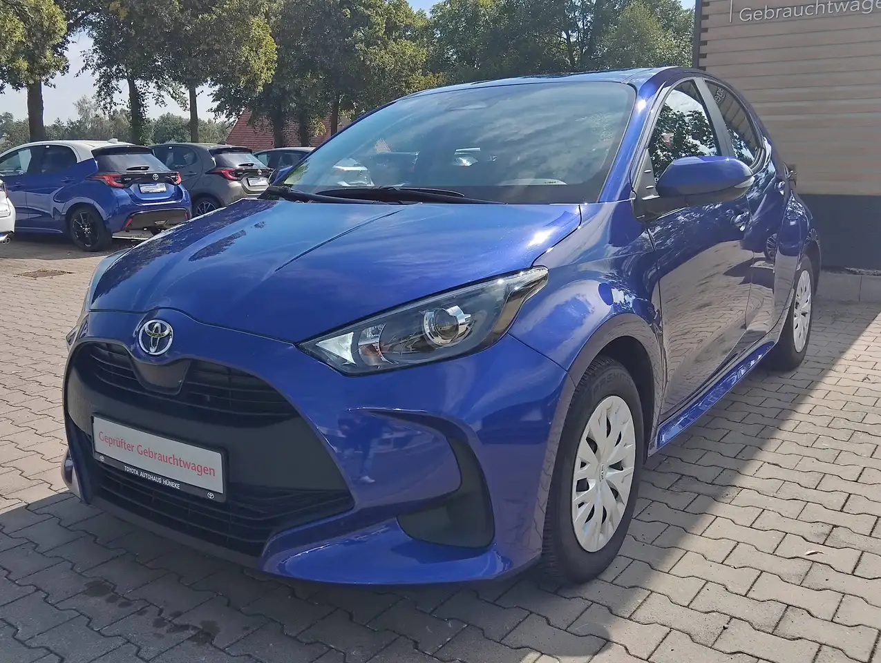 Toyota Yaris Hybrid *Juniper Blue Metallic*Allwetter uvm.. — Lichtenau