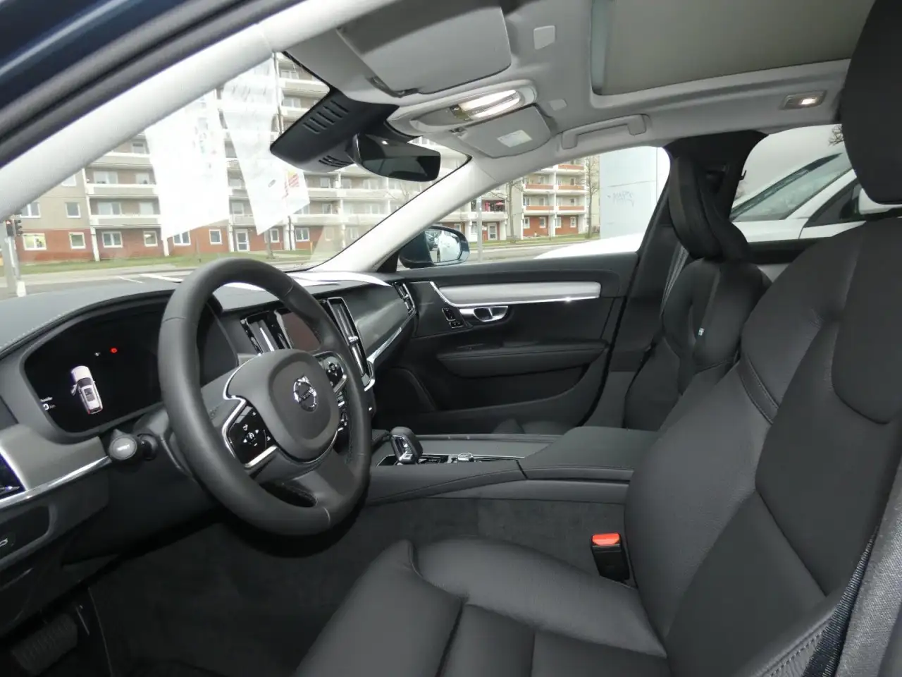 Volvo V90 B4 Benzin Ultimate Bright Klima Rückfahrkamera — Vehicle gallery 5