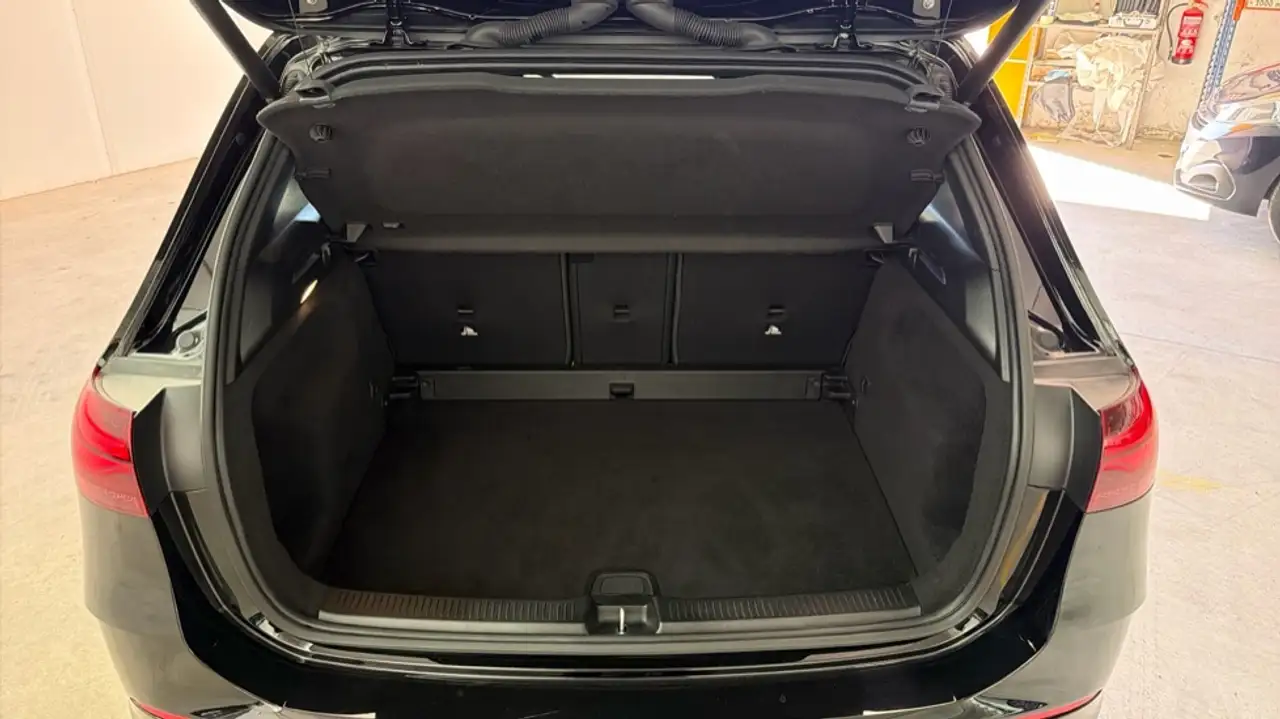 Mercedes-Benz B 200 200d — Galerie du véhicule 14