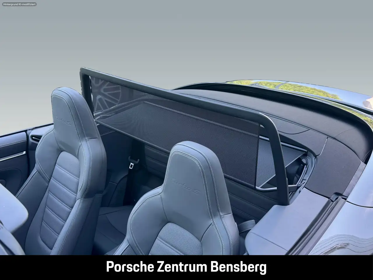 Porsche 992 911 Turbo S Cab. / Lift / nur 1000 KM / UPE 284.90 — Vehicle gallery 33
