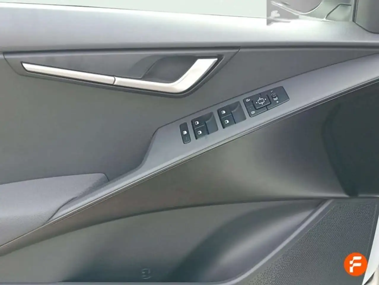 Kia Niro E-Niro Smart Edition — Vehicle gallery 22