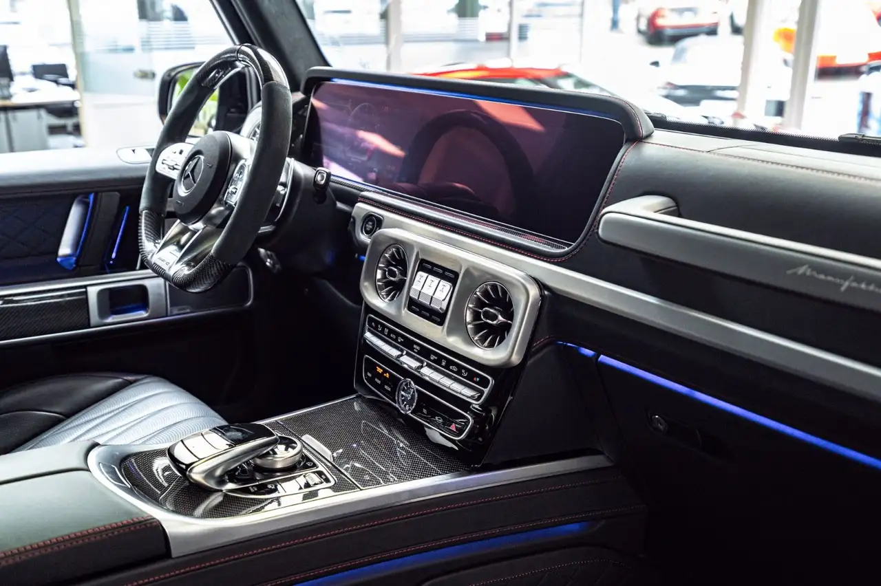 Mercedes-Benz G 63 AMG G63 AMG*CARBON*FOND TV*PERFORMANCE*NIGHT*VOLL* — معرض صور السيارة 32