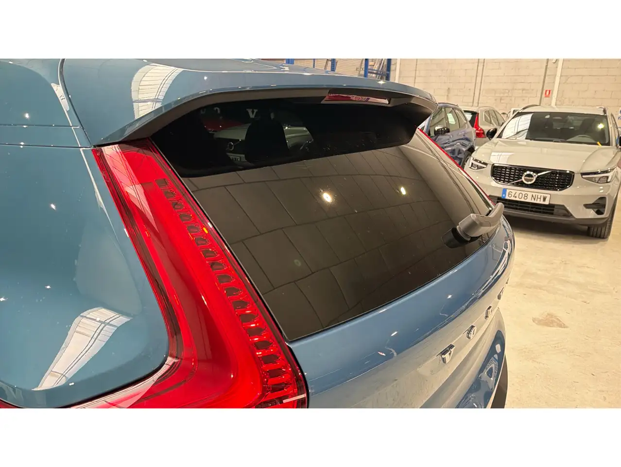 Volvo XC40 B3 Core Aut. — Galería del vehículo 40