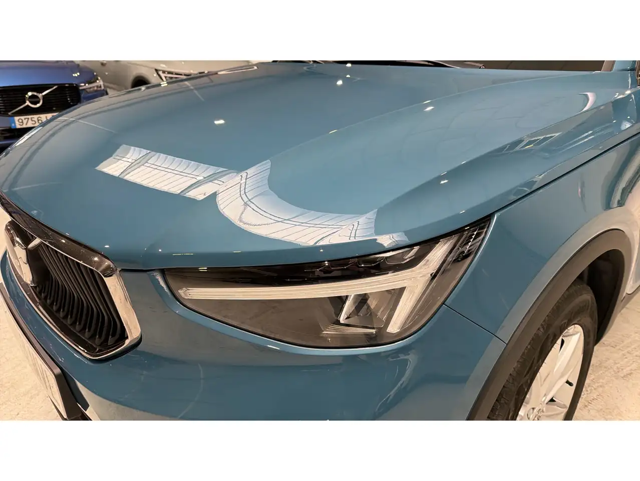 Volvo XC40 B3 Core Aut. — Galería del vehículo 35