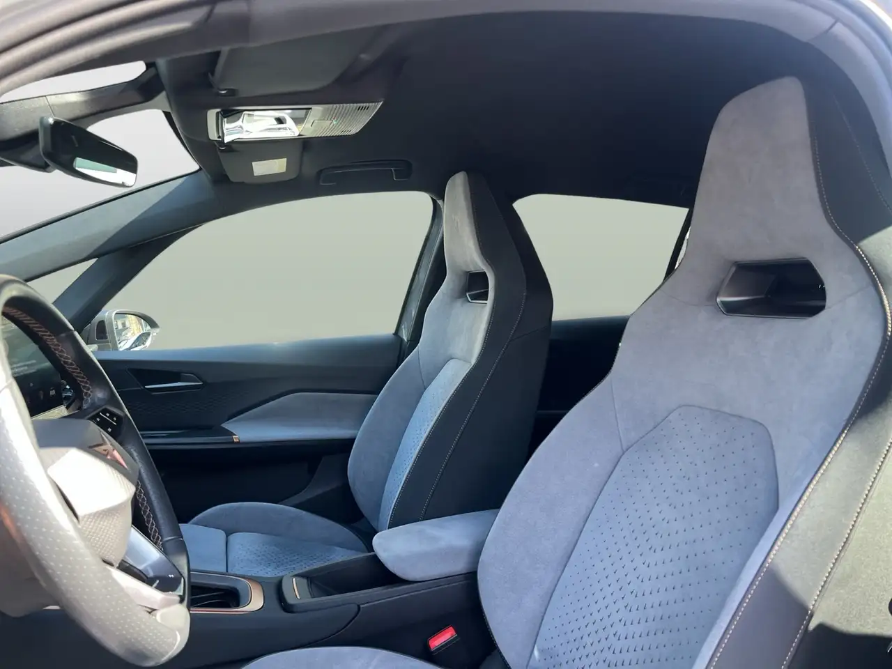 CUPRA Born EDITION DYNAMIC 360CAM ACC LM19 NAVI SITZHZ — Vehicle gallery 11