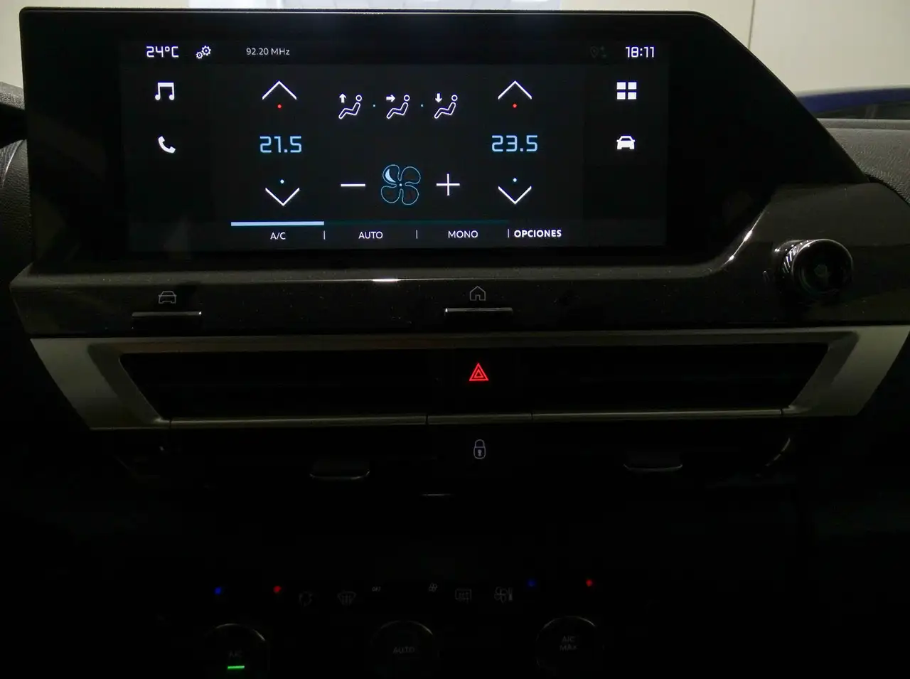 Citroen C4 Hybrid You eDSC6 100 — Galerie du véhicule 22