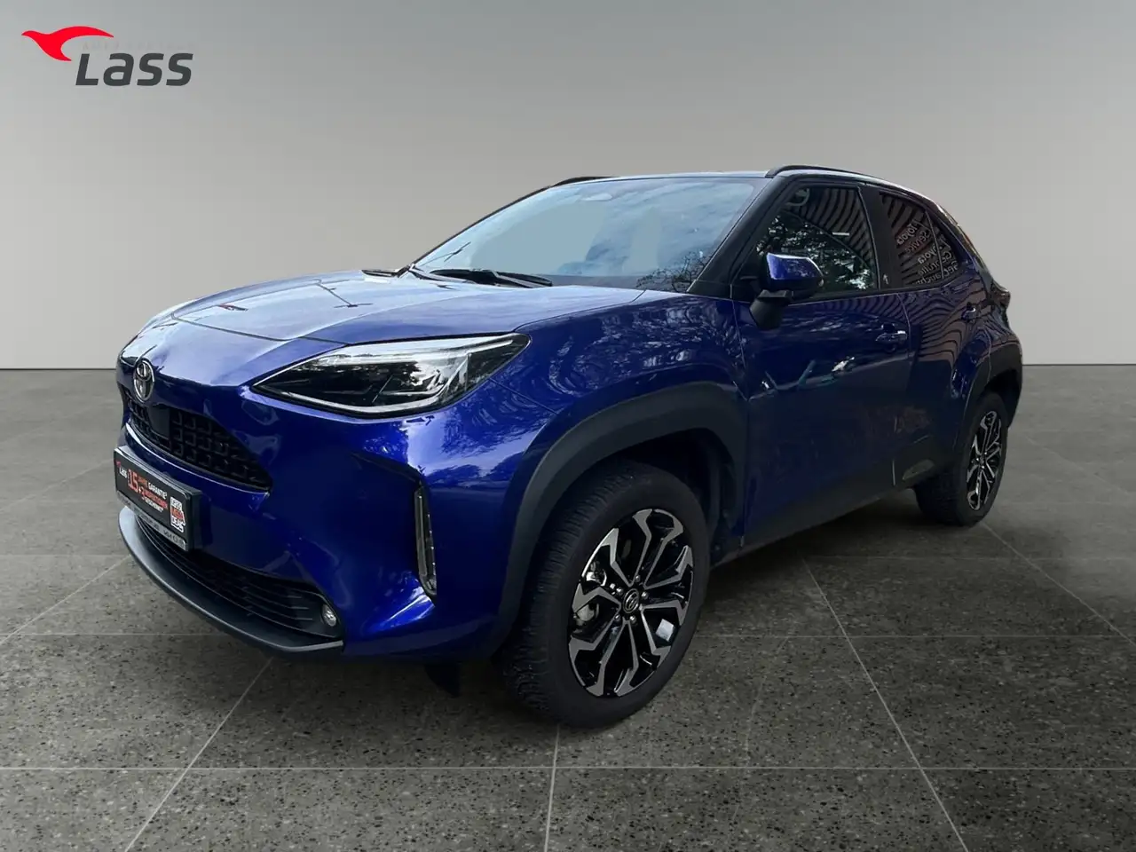 Toyota Yaris Cross 1.5 E FWD Team Deutschland AUT*ACC — معرض صور السيارة 2
