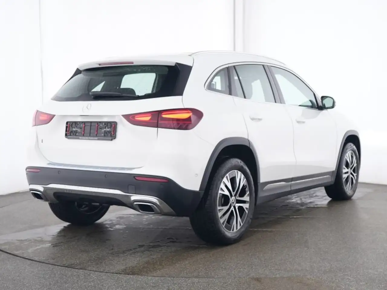 Mercedes-Benz GLA 200 Panorama*KAMERA*WINTER PROGRESSIVE — Galería del vehículo 2