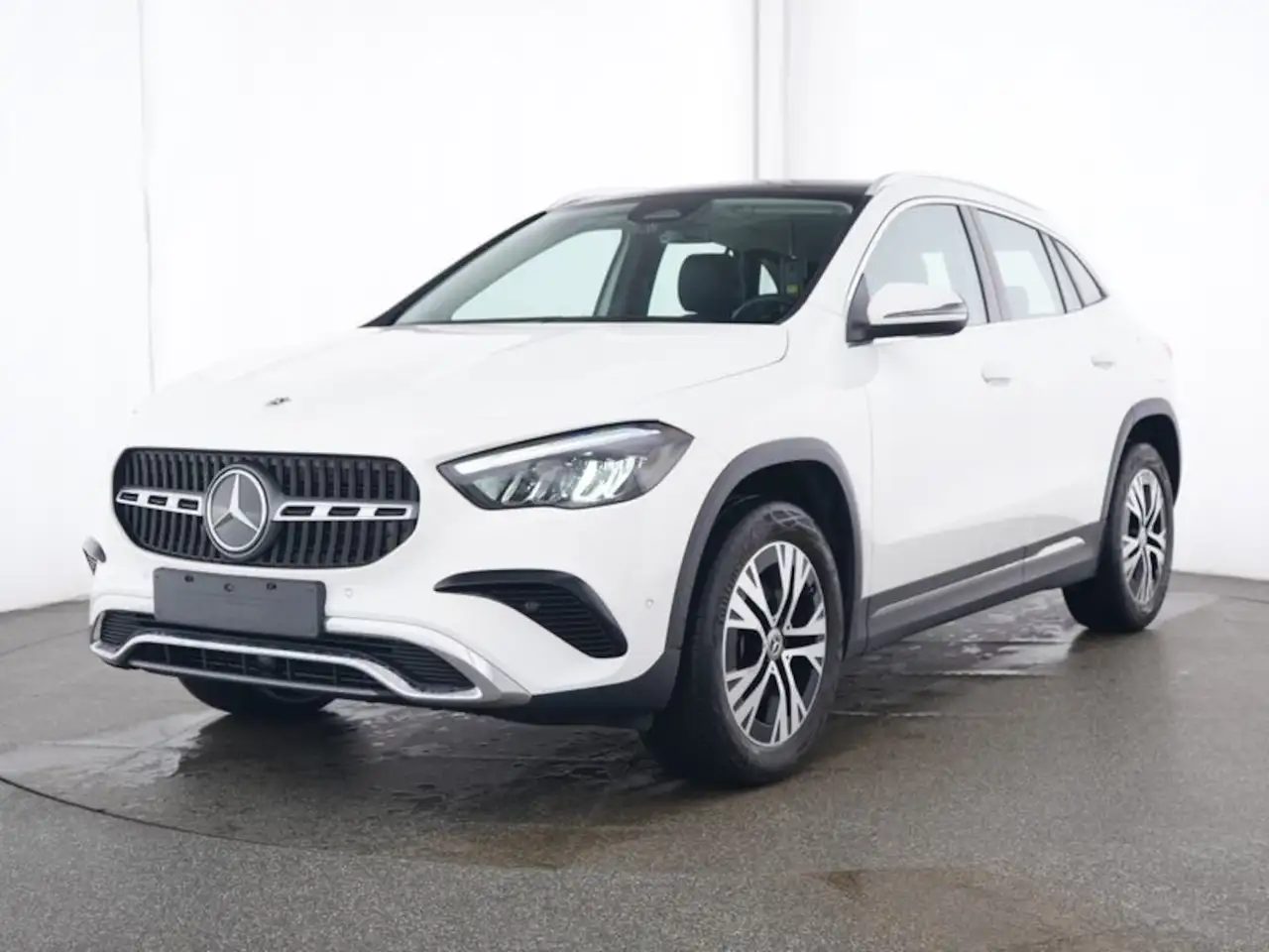 Mercedes-Benz GLA 200 Panorama*KAMERA*WINTER PROGRESSIVE — Ehningen