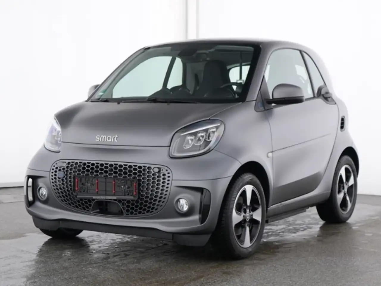smart forTwo EQ Passion Exclusive 22kW Kamera LED — معرض صور السيارة 2