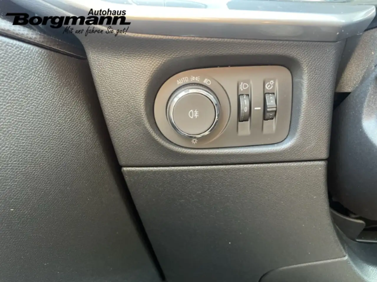 Opel Mokka Elegance 1.2 Turbo LED - Rückfahrkamera - Apple Ca — Vehicle gallery 15