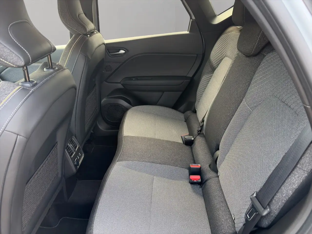 Renault Captur II 1.3 TCe Aut. Techno martLink*Kam*LED — معرض صور السيارة 11
