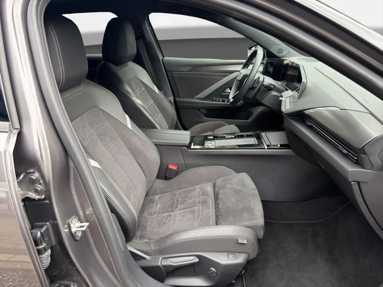 Opel Astra L Lim. 5-trg. Ultimate**PANO**360-KAM** — Vehicle gallery 10
