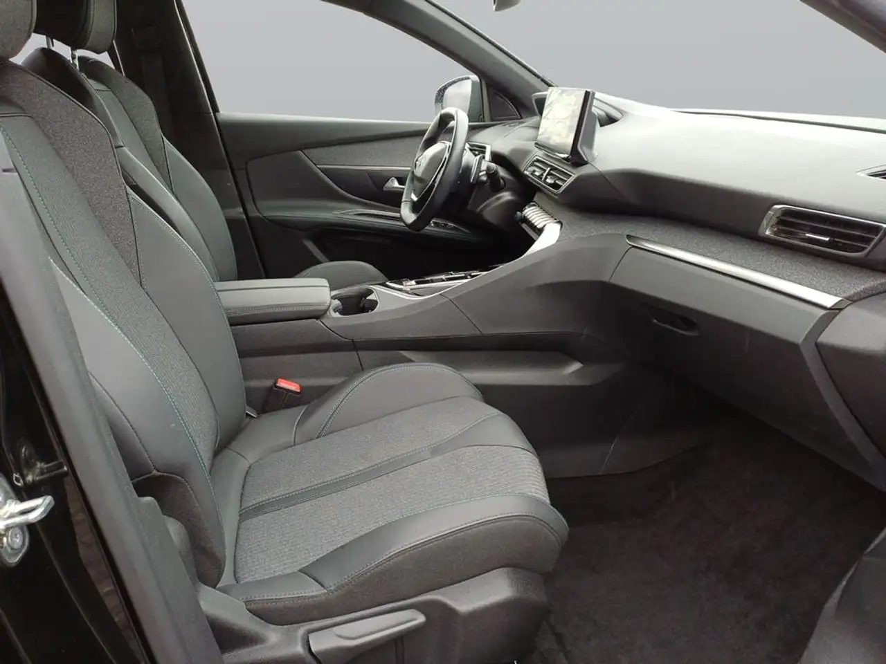 Peugeot 5008 Allure Pack HYBRID 136 eDSC — Galería del vehículo 12