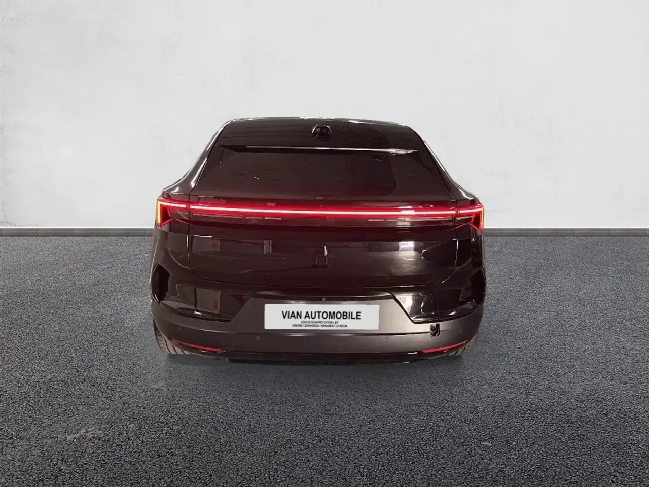 Polestar 4 Single Motor Long Range — معرض صور السيارة 6