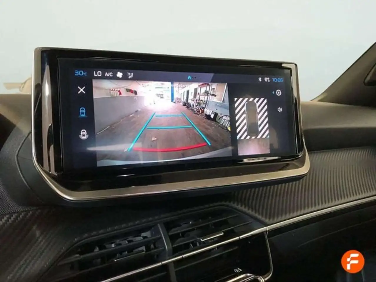 Peugeot 2008 1.2 PureTech S&S Active 100 — معرض صور السيارة 17