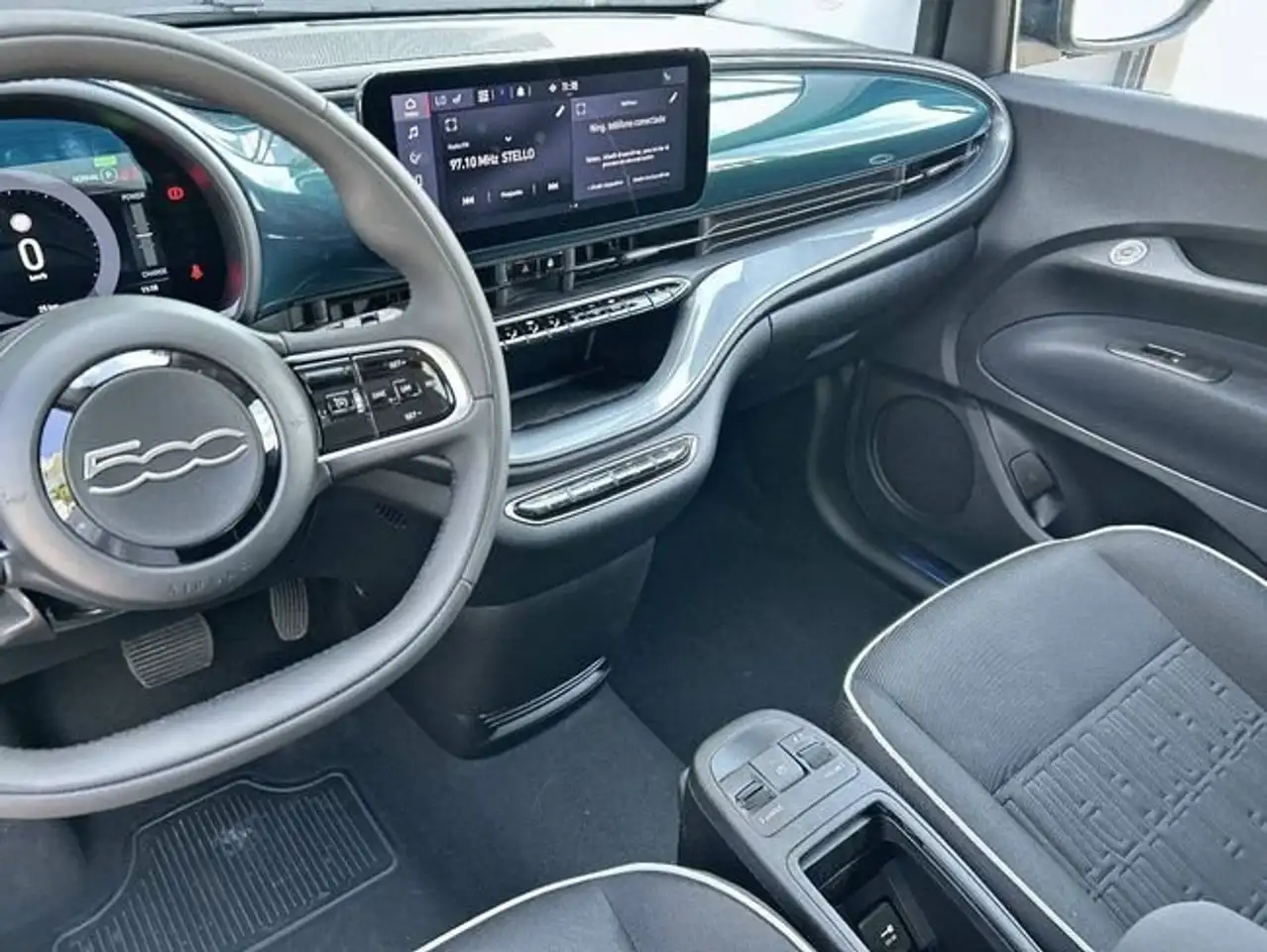 Fiat 500 Hb 320km 85kW (118CV)+Style+Com Monotrim — Vehicle gallery 23