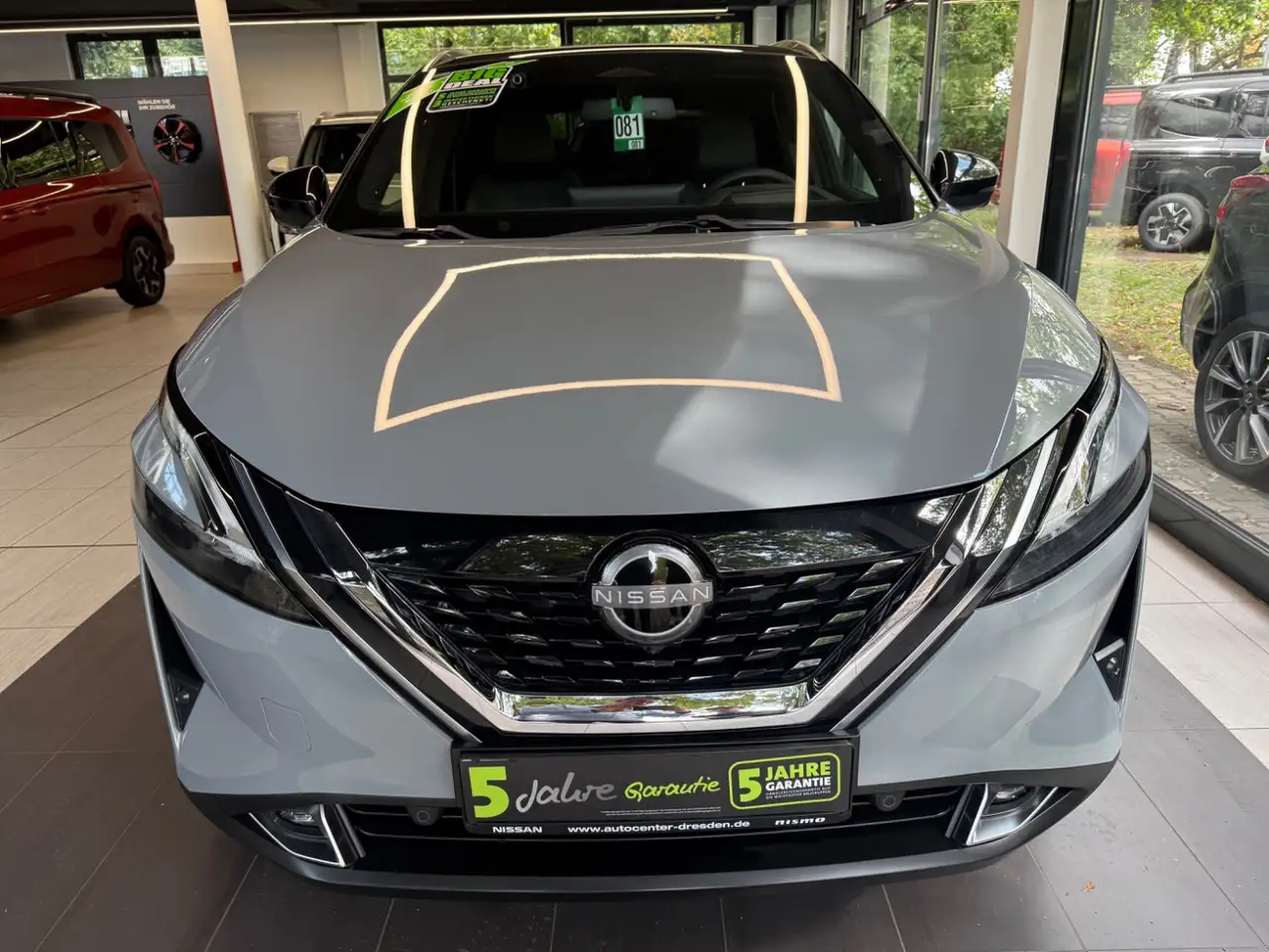 Nissan Qashqai 1.5 VC-T Tekna e-Power ACC+LED+Navi+Pano — Vehicle gallery 5
