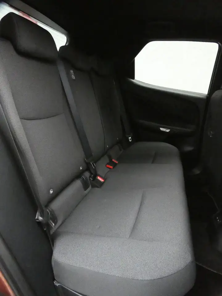Lexus LBX 1,5 Hybrid FWD Basis / Komfort Paket — Galerie du véhicule 21