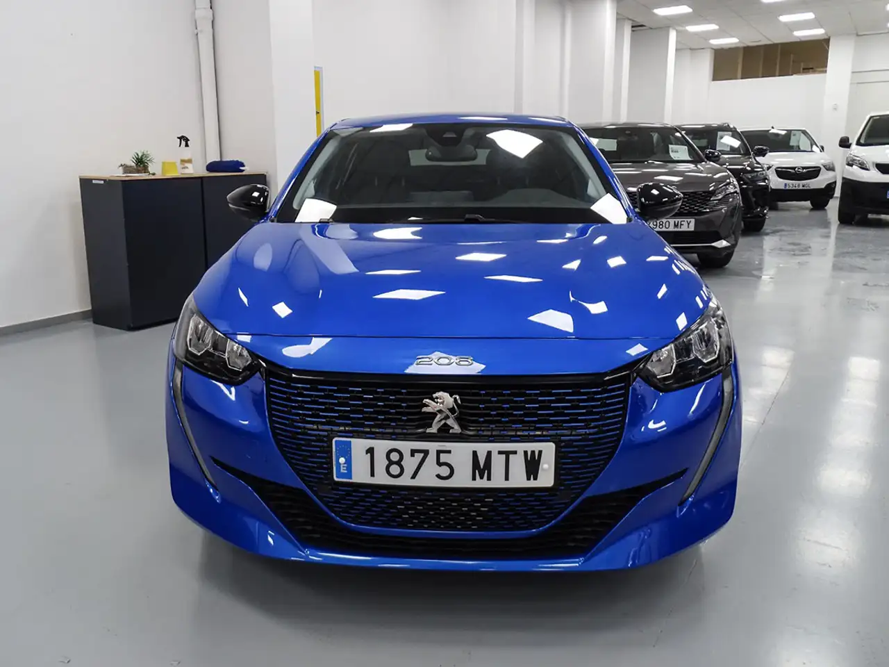 Peugeot 208 Allure Eléctrico 136 — Galería del vehículo 2