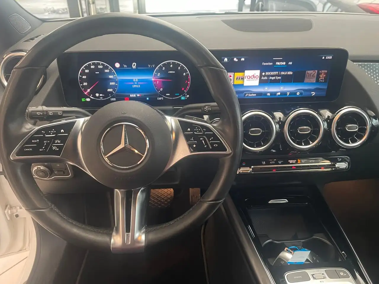 Mercedes-Benz B 180 Progressive Line Advanced *AHK — Vehicle gallery 8
