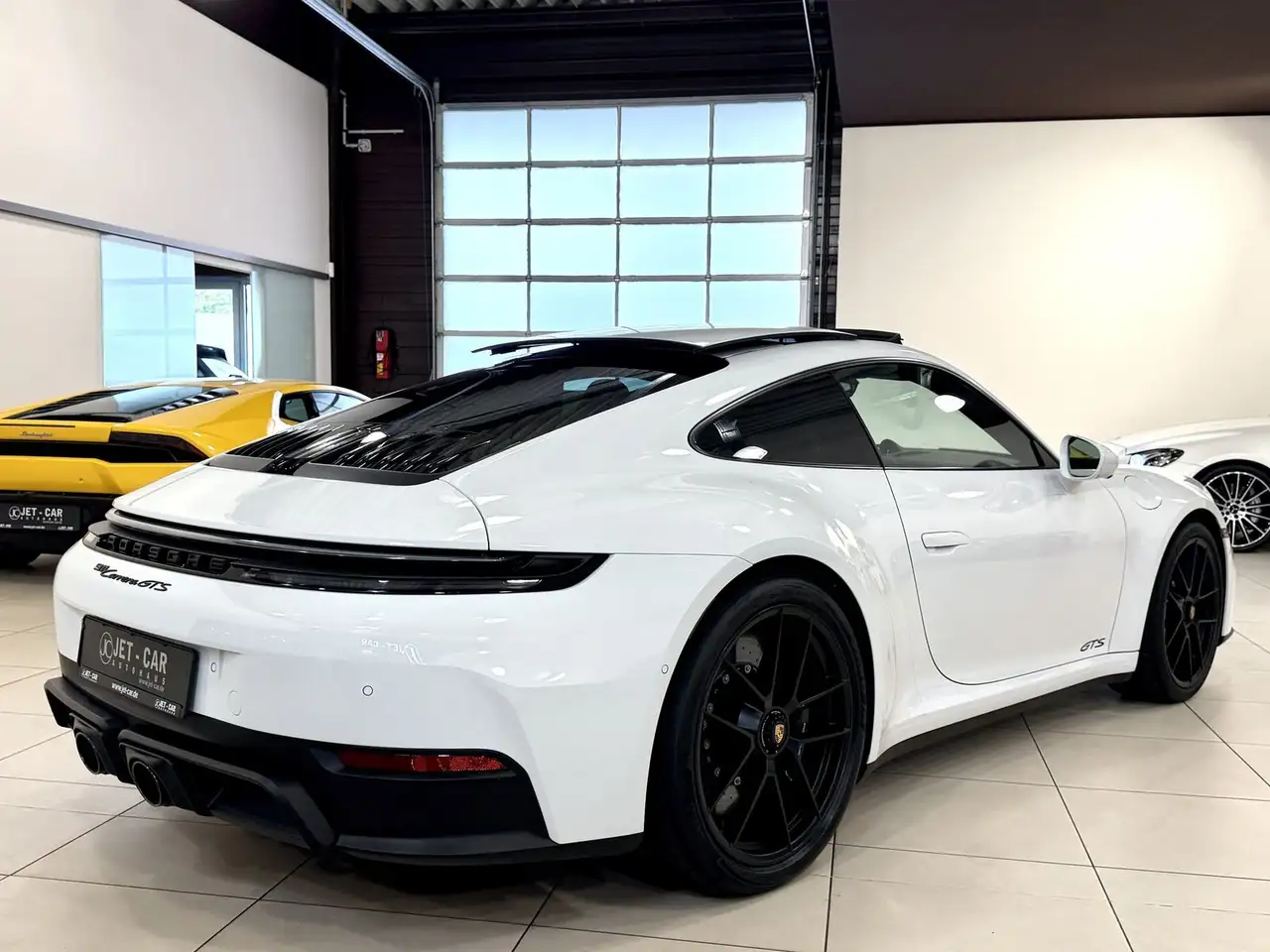 Porsche 992 (911) Carrera GTS T-Hybrid *Lift-Keramik* — Galería del vehículo 8