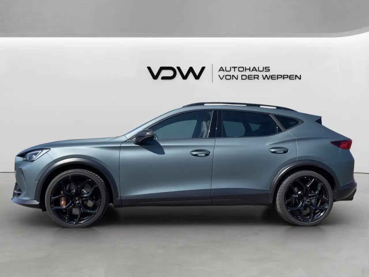 CUPRA Formentor VZ5 Enceladus Grey Edition 5JGar Beats Klima Navi — معرض صور السيارة 4