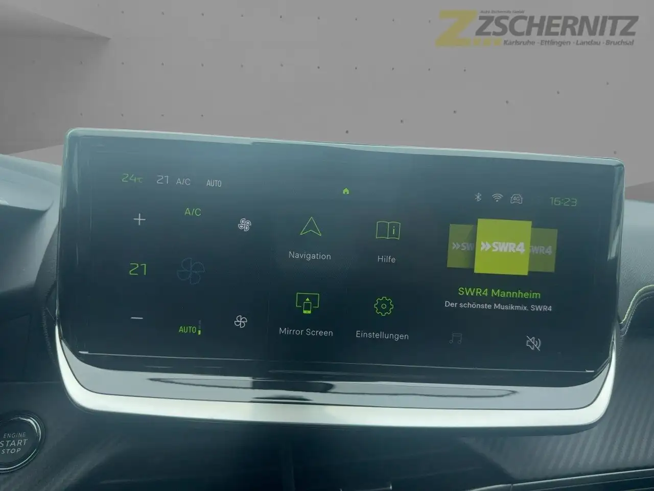 Peugeot 2008 1.2 PureTech 130 GT Kamera 360 Grad Navi LED — معرض صور السيارة 11