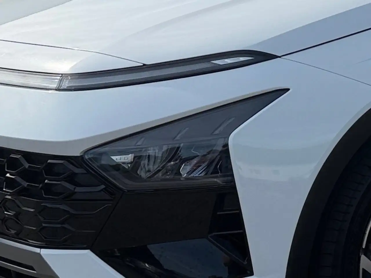Hyundai BAYON Trend MY25 7-DCT 1.0 T-GDI+Komfortpaket — Galería del vehículo 5