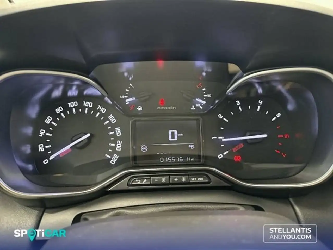 Citroen C3 Aircross BlueHDi 81kW (110CV) Plus — معرض صور السيارة 13
